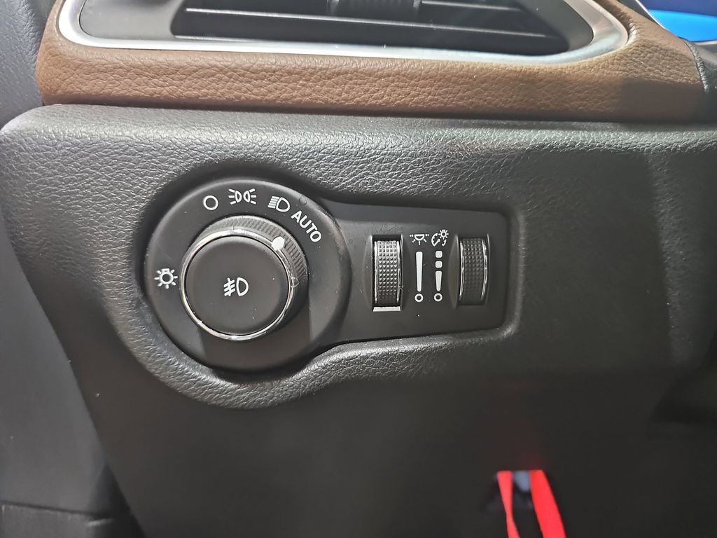 2018 CHRYSLER PACIFICA - Image 25