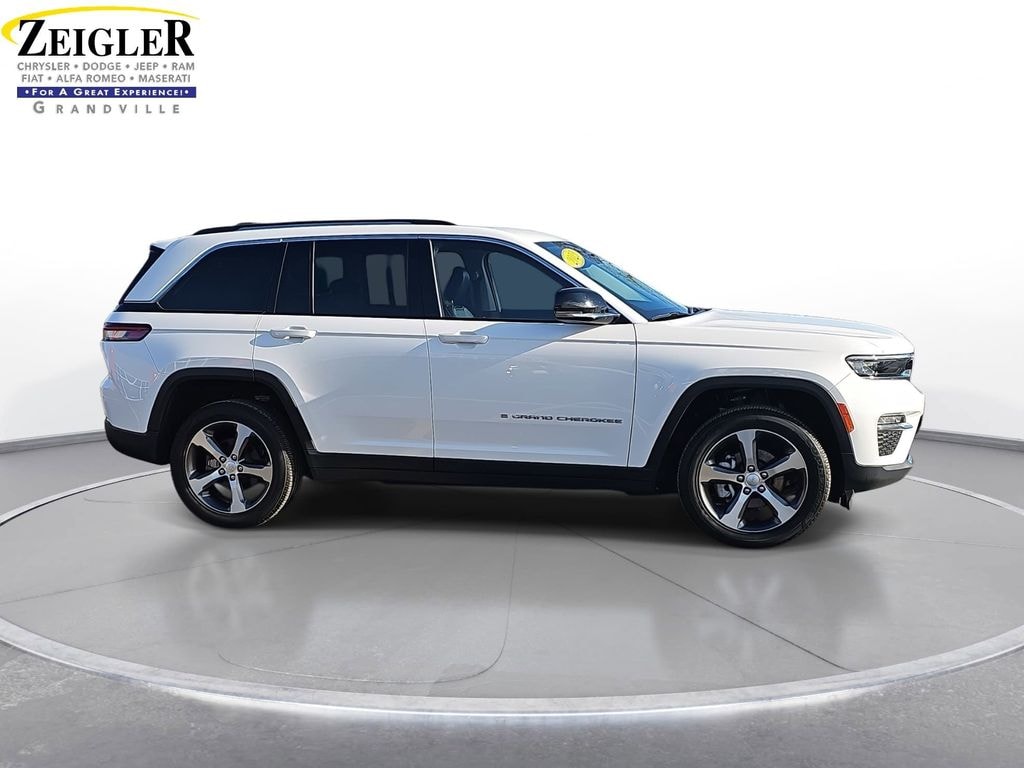 Used 2023 Jeep Grand Cherokee Limited SUV