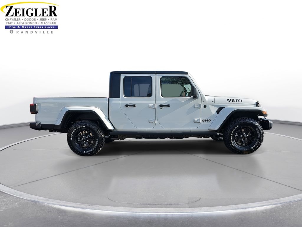 New 2026 Jeep Gladiator WILLYS 4X4 Pickup