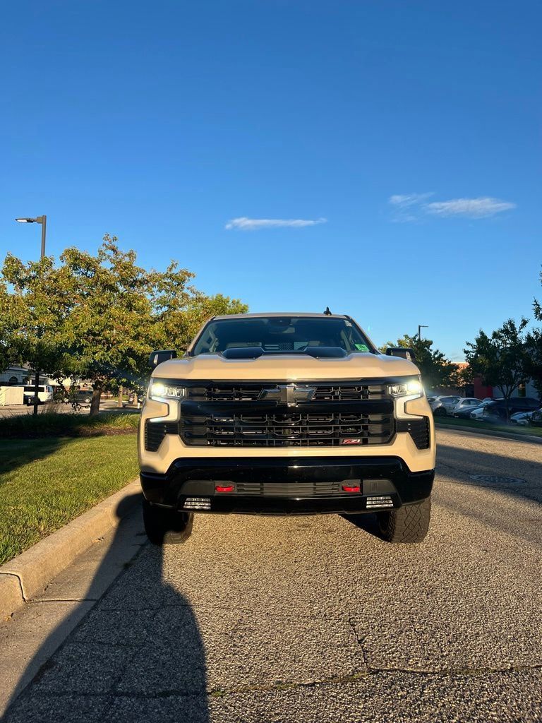 2022 Chevrolet Silverado 1500 LT Trail Boss photo 4