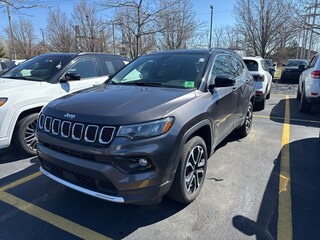 Used 2023 Jeep Compass Limited SUV for sale in Grandville