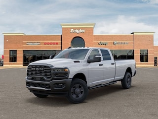 2026 Ram 2500 TRADESMAN CREW CAB 4X4 8' BOX Pickup