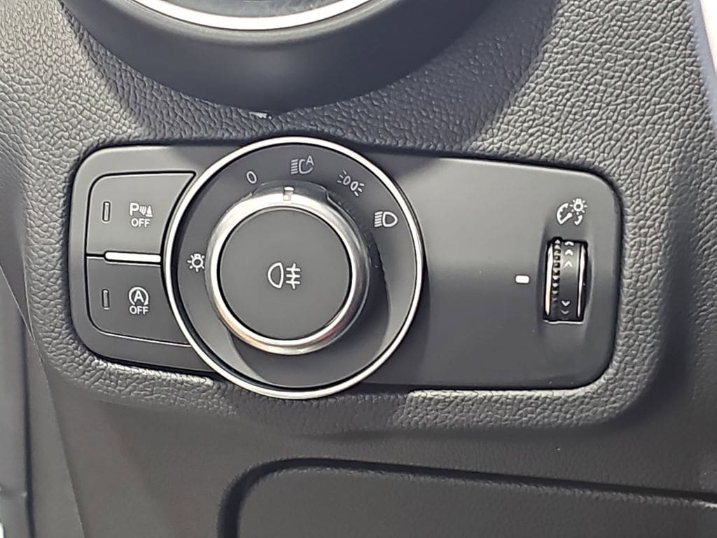 2023 ALFA ROMEO STELVIO - Image 21