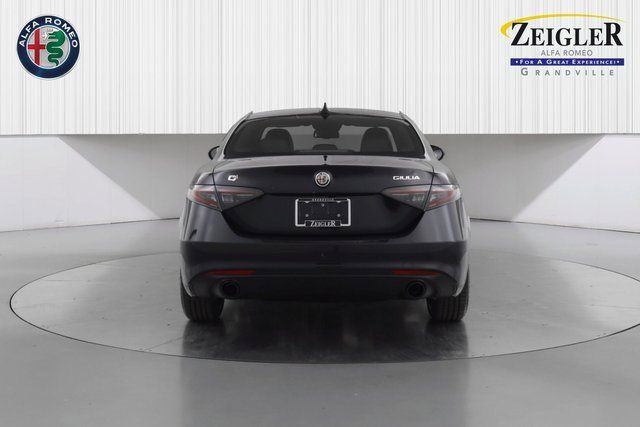 2024 ALFA ROMEO GIULIA (952) - Image 4