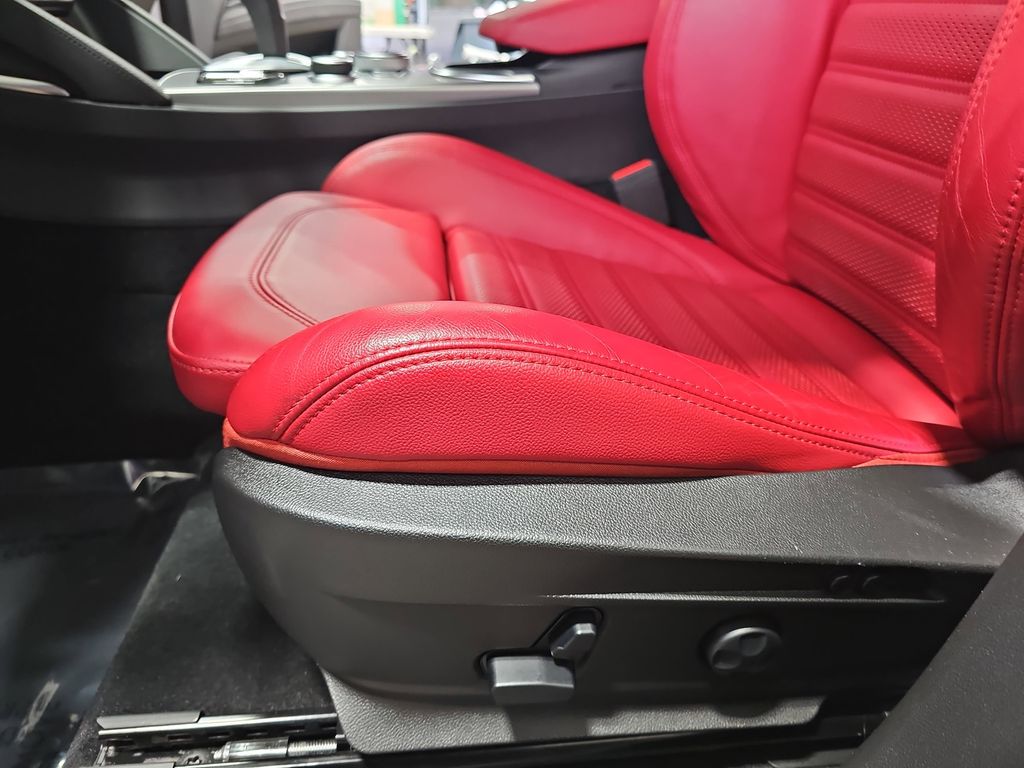 2023 ALFA ROMEO STELVIO - Image 24