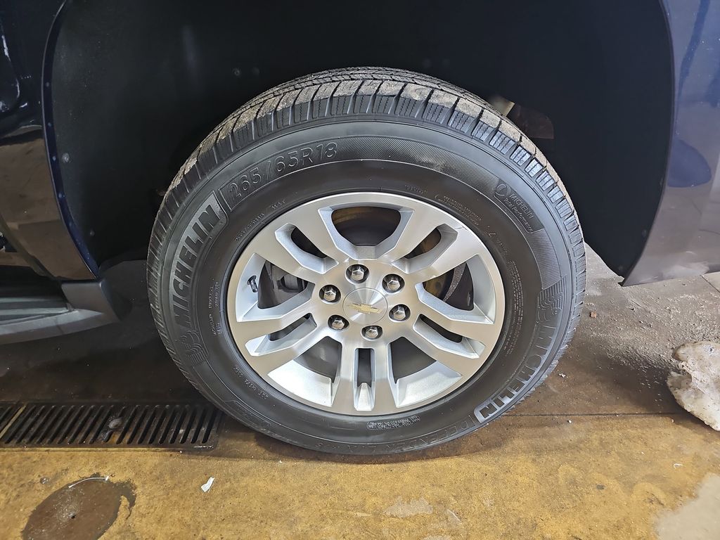 2018 CHEVROLET SUBURBAN - Image 32