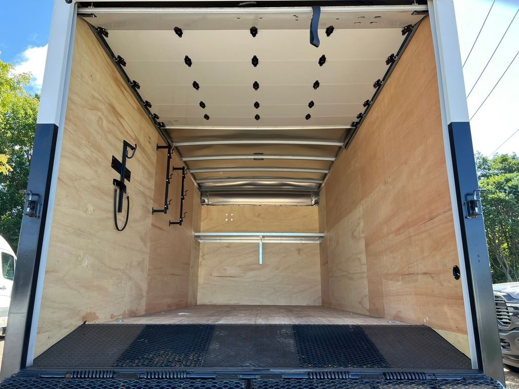 New 2026 Ram 5500 TRADESMAN CHASSIS REGULAR CAB 4X2 120' CA Pickup
