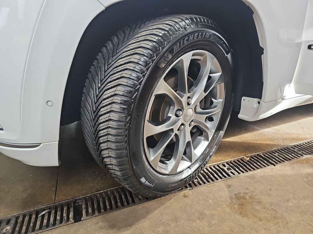 2019 JEEP GRAND CHEROKEE - Image 33