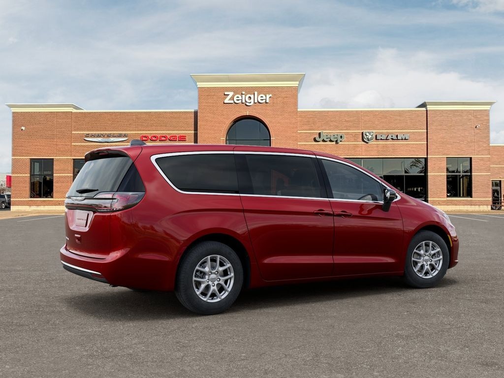 New 2026 Chrysler Pacifica SELECT Passenger Van