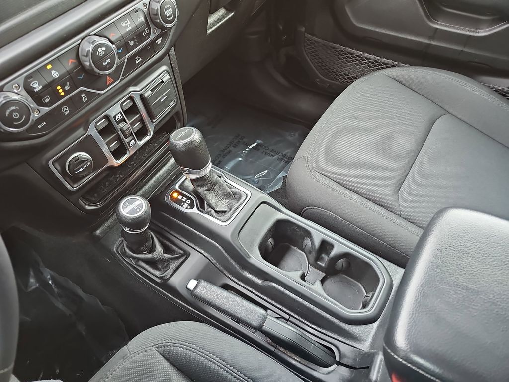 2022 JEEP GLADIATOR - Image 23