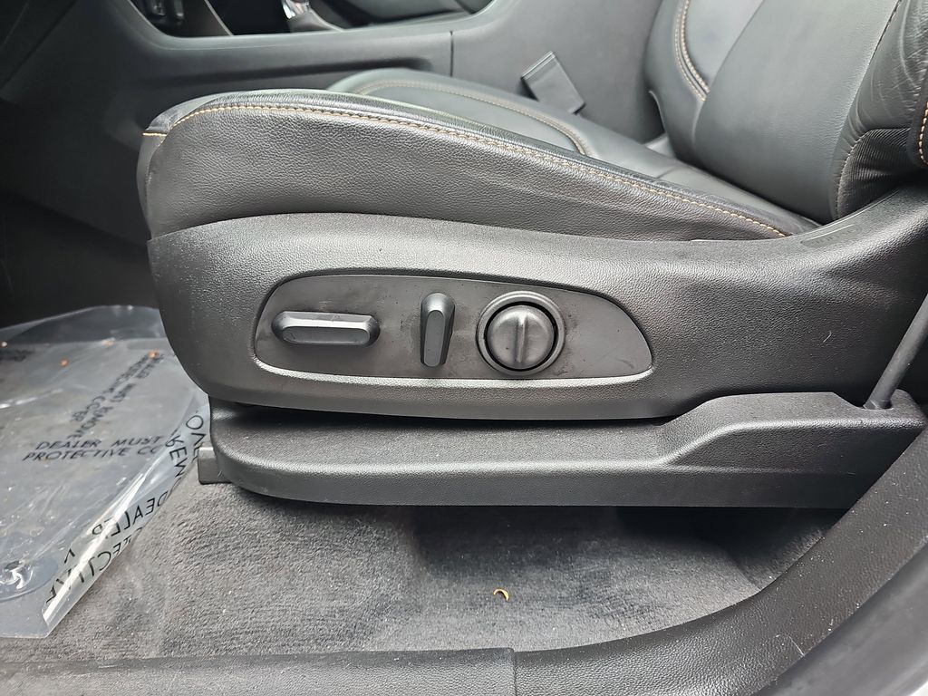 2020 CHEVROLET TRAVERSE - Image 28