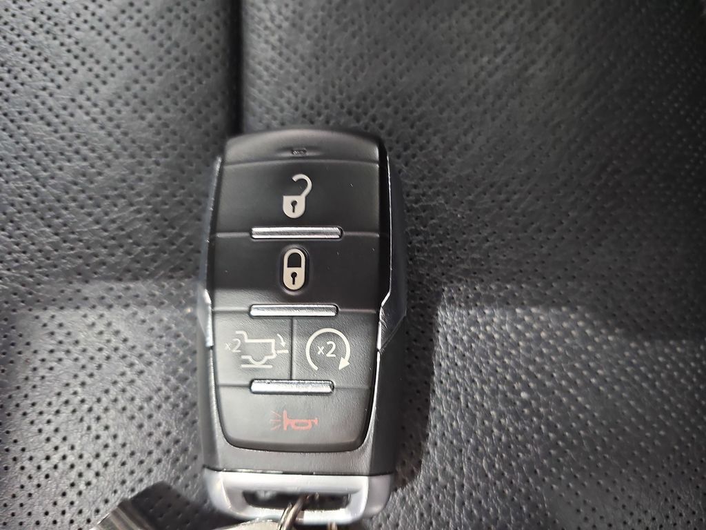 2021 RAM 1500 - Image 35