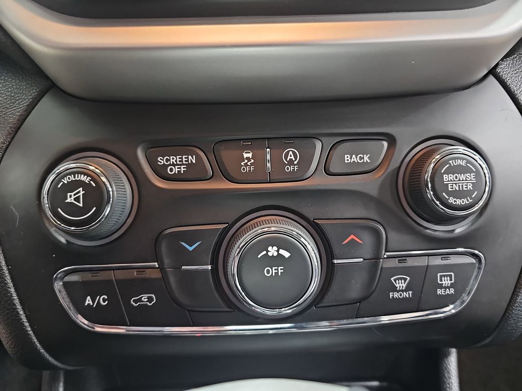 2016 JEEP CHEROKEE - Image 20