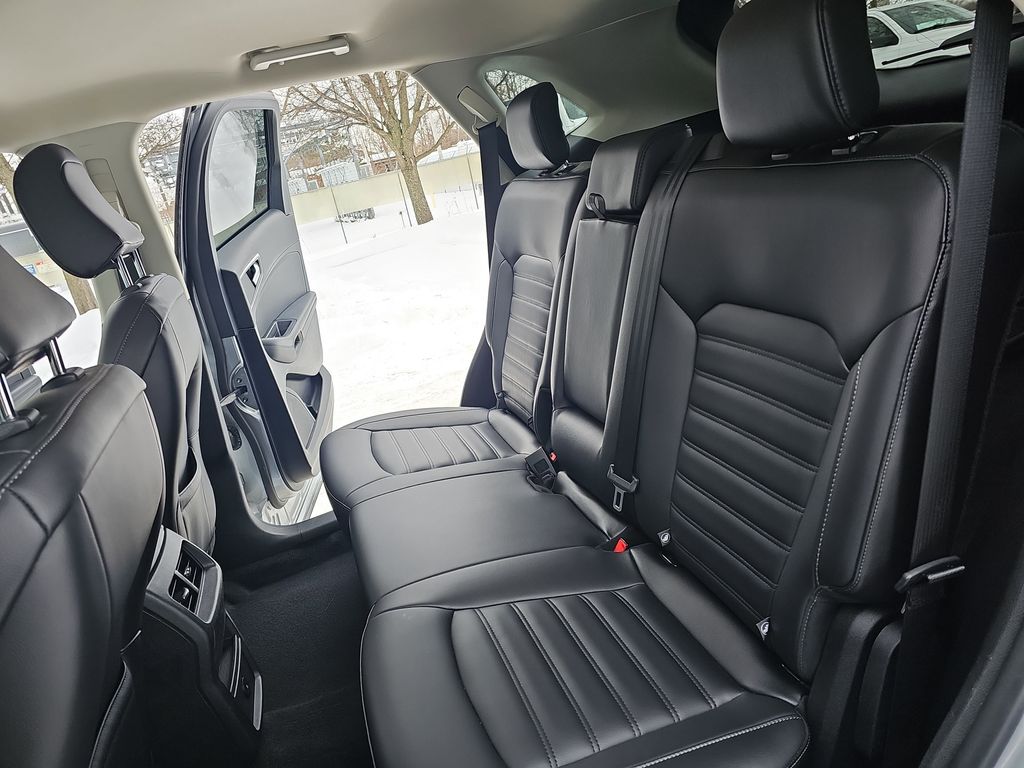 2024 FORD EDGE - Image 13