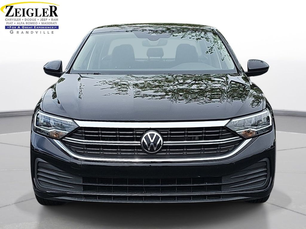 3VW7M7BU2RM017594