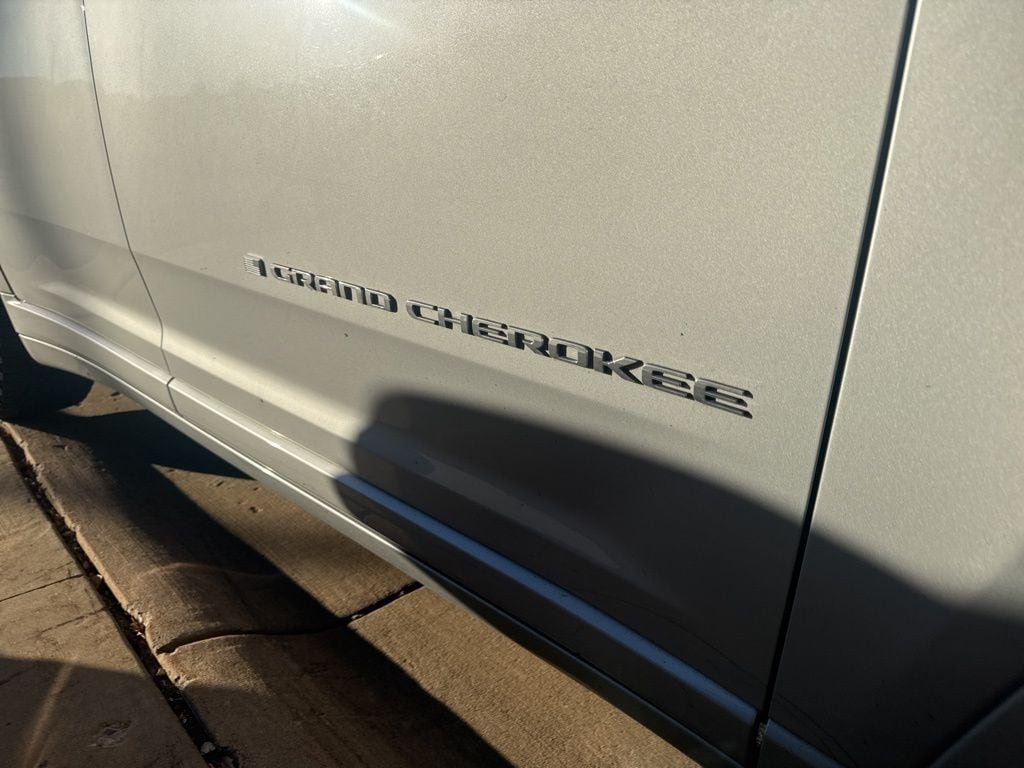 Used 2021 Jeep Grand Cherokee L Overland SUV