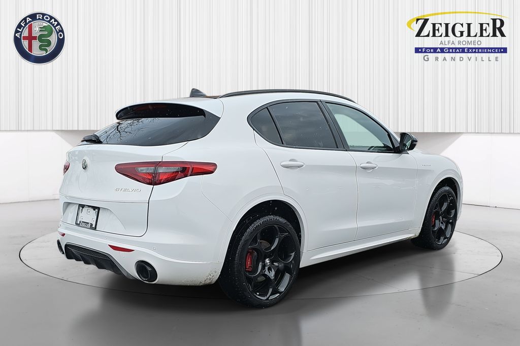 2023 ALFA ROMEO STELVIO - Image 5