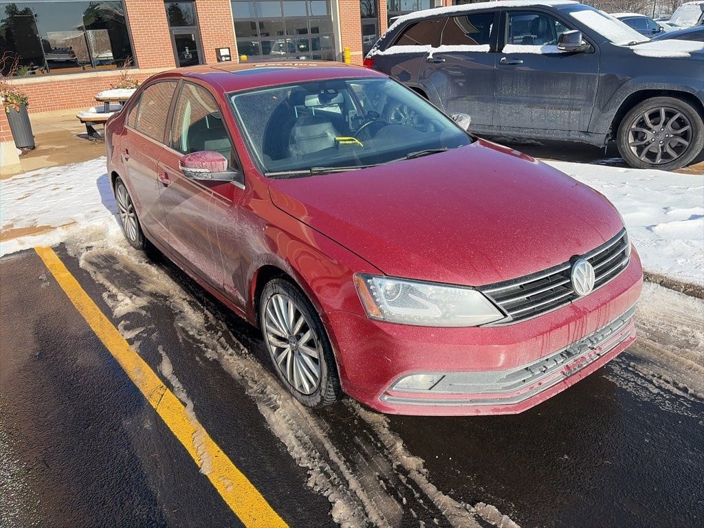 Used 2016 Volkswagen Jetta 1.8T SEL Sedan