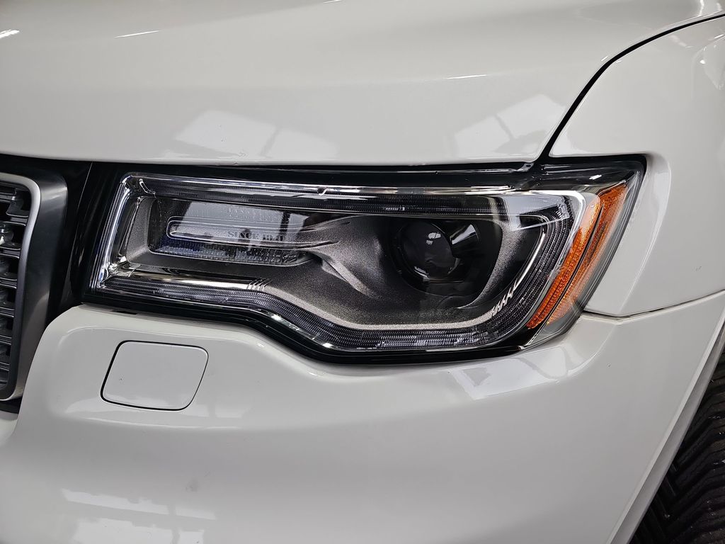 2019 JEEP GRAND CHEROKEE - Image 32
