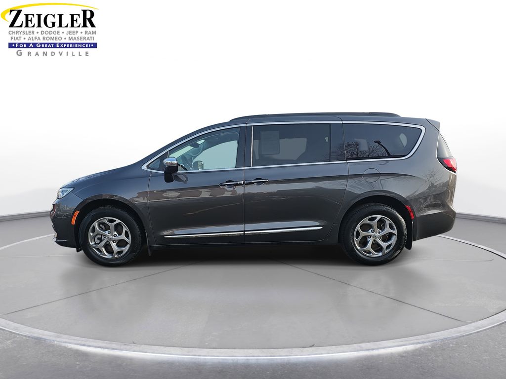 2023 CHRYSLER PACIFICA - Image 8