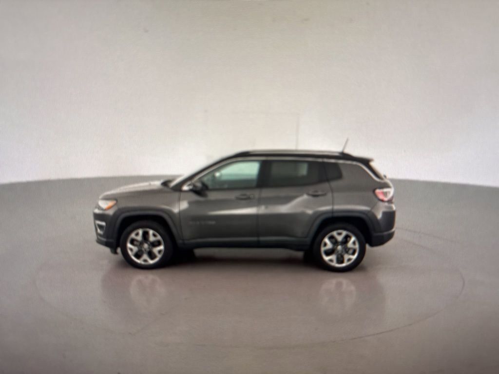 2021 Jeep Compass Limited photo 2