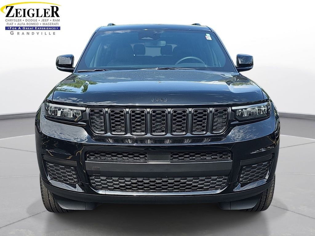Used 2023 Jeep Grand Cherokee L Altitude SUV