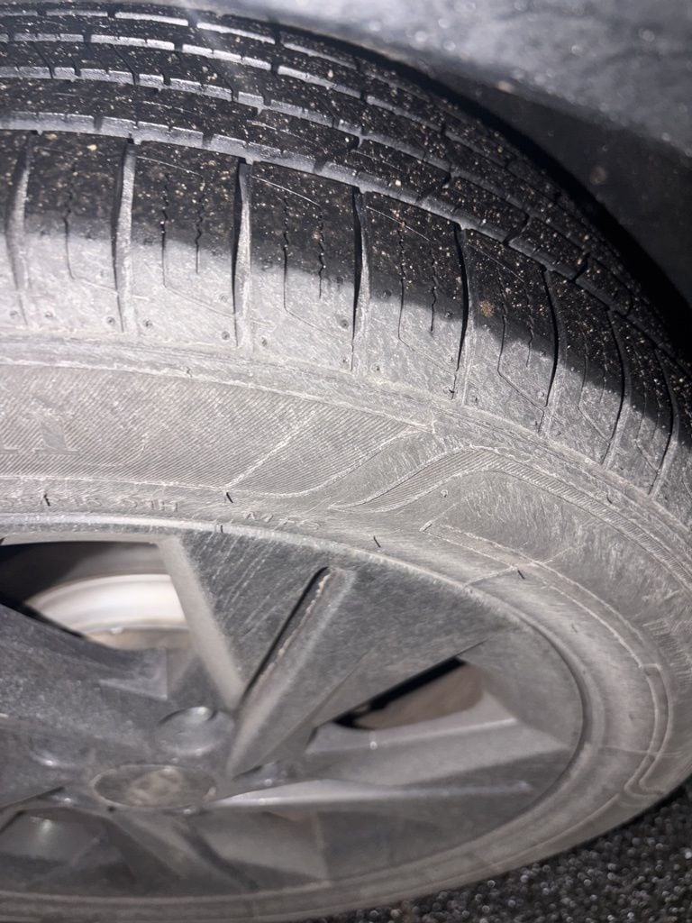 2022 HYUNDAI ELANTRA - Image 8