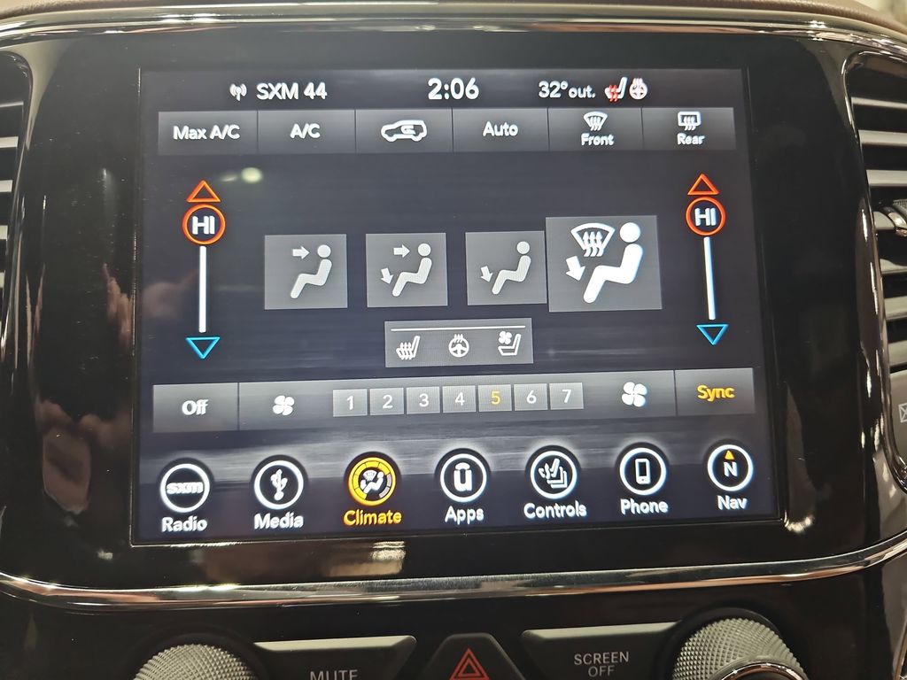 2019 JEEP GRAND CHEROKEE - Image 22