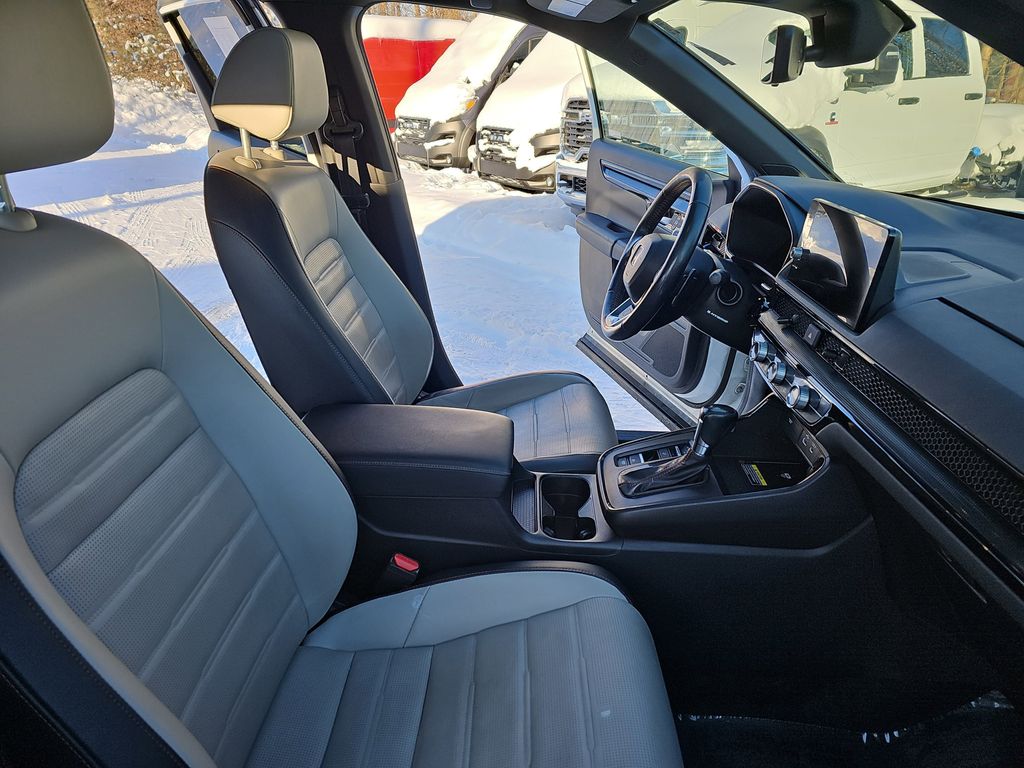 2023 HONDA CR-V - Image 10