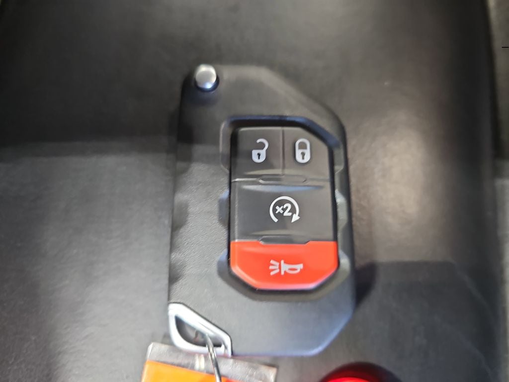 2022 JEEP GLADIATOR - Image 35