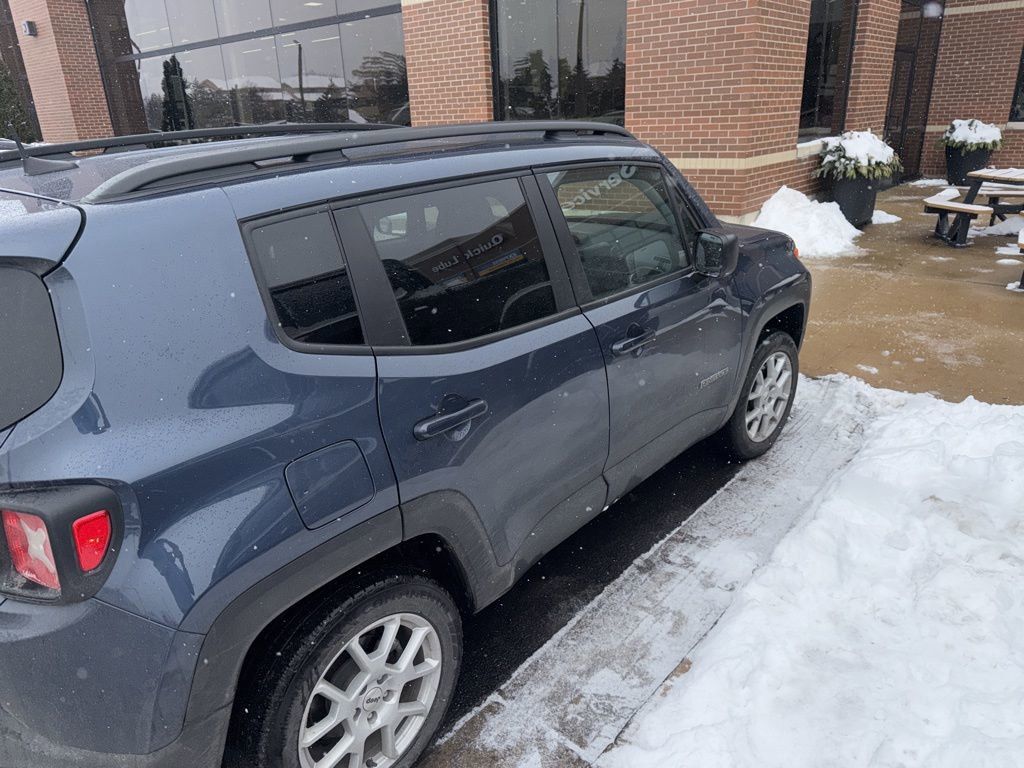 2022 JEEP RENEGADE - Image 6