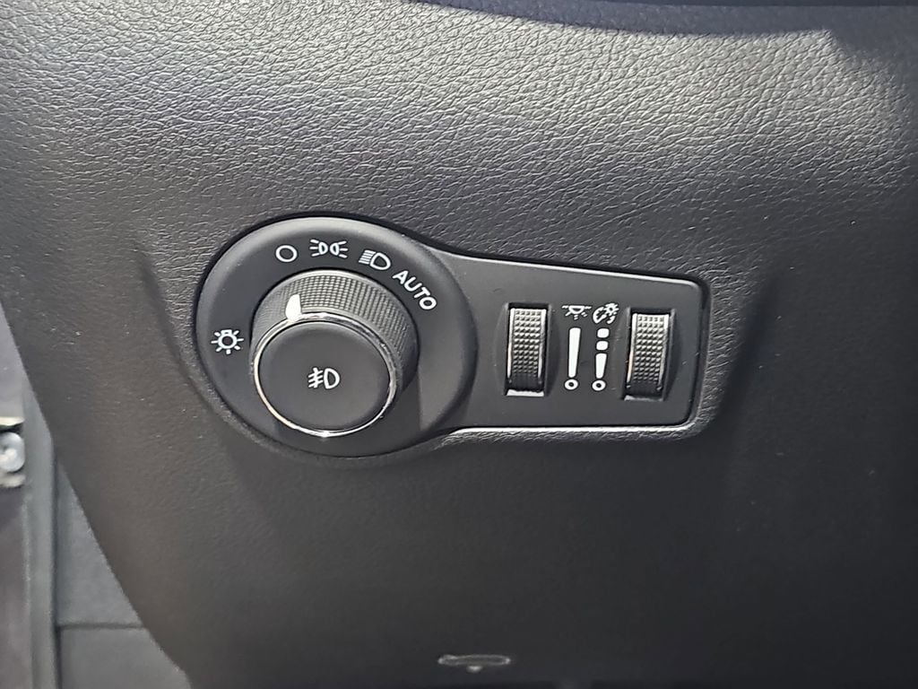 2022 JEEP COMPASS - Image 25
