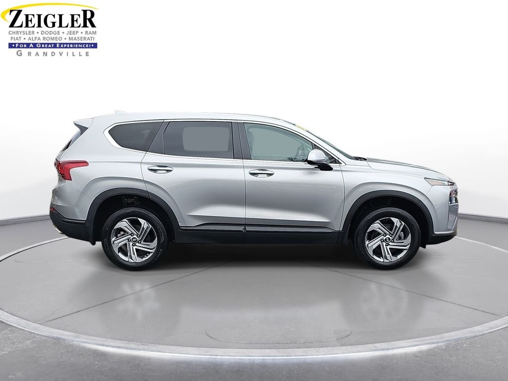 Used 2023 Hyundai Santa Fe SE SUV