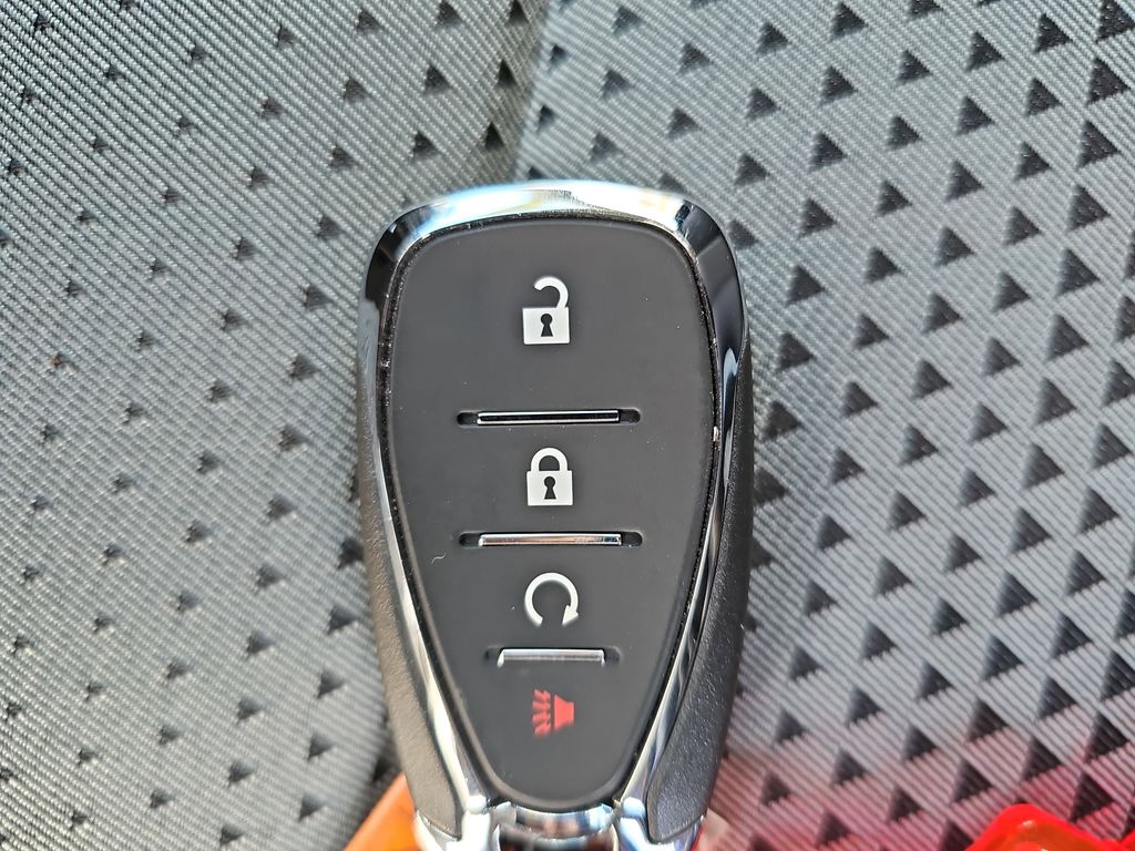 2025 CHEVROLET TRAX - Image 33