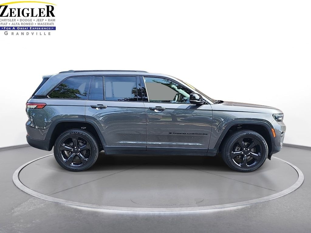 Used 2023 Jeep Grand Cherokee Altitude X SUV