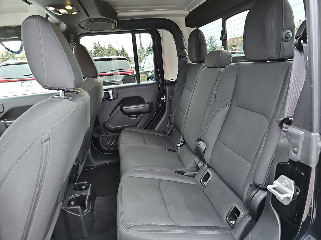 2022 JEEP GLADIATOR - Image 13