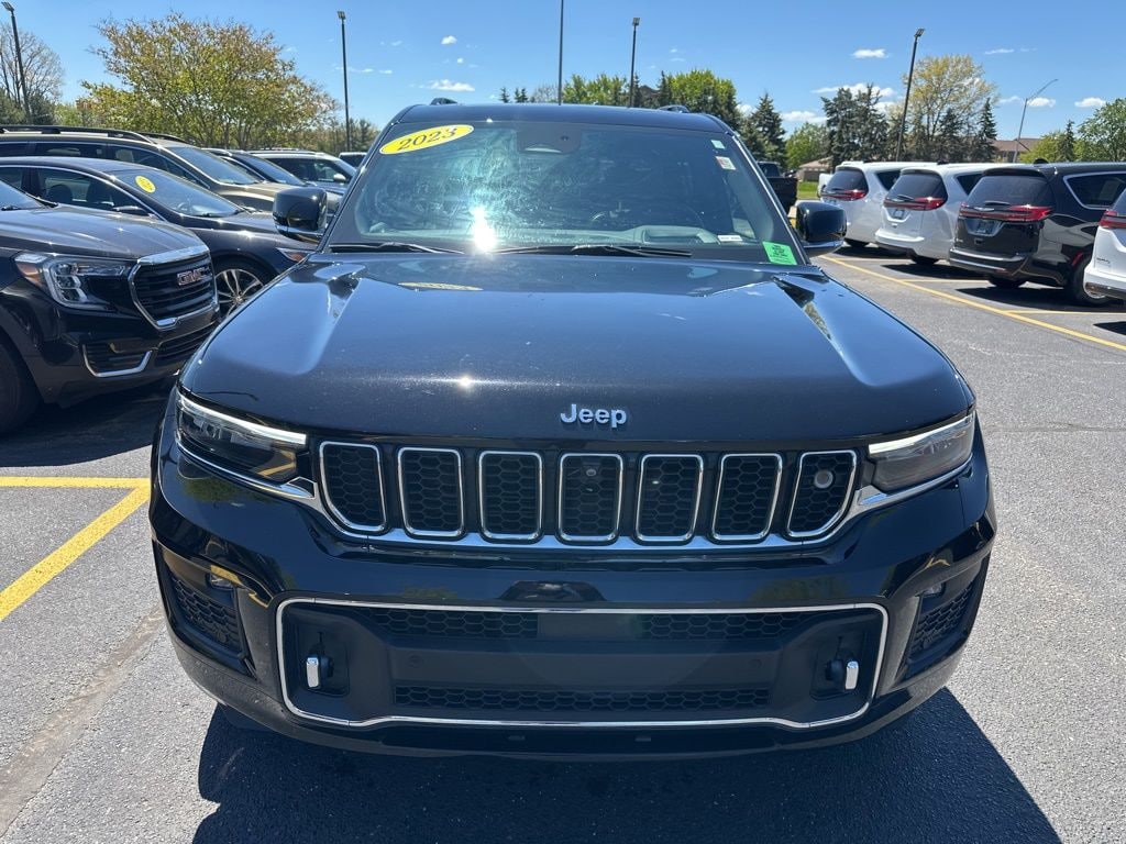 Used 2023 Jeep Grand Cherokee L Overland SUV