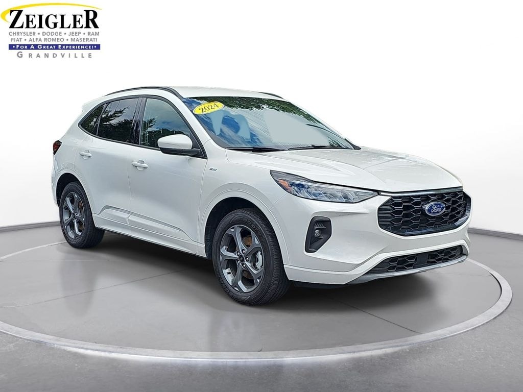 Certified 2024 Ford Escape Hybrid ST-Line Select SUV