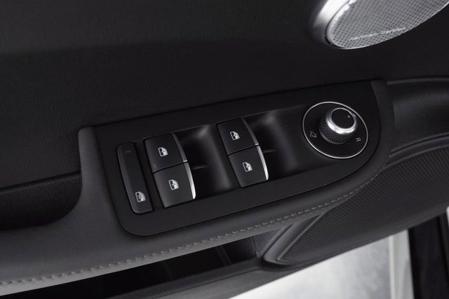 2024 ALFA ROMEO GIULIA (952) - Image 19