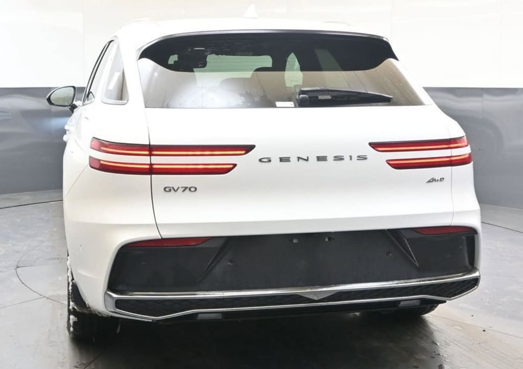 Used 2025 Genesis GV70 2.5T SUV