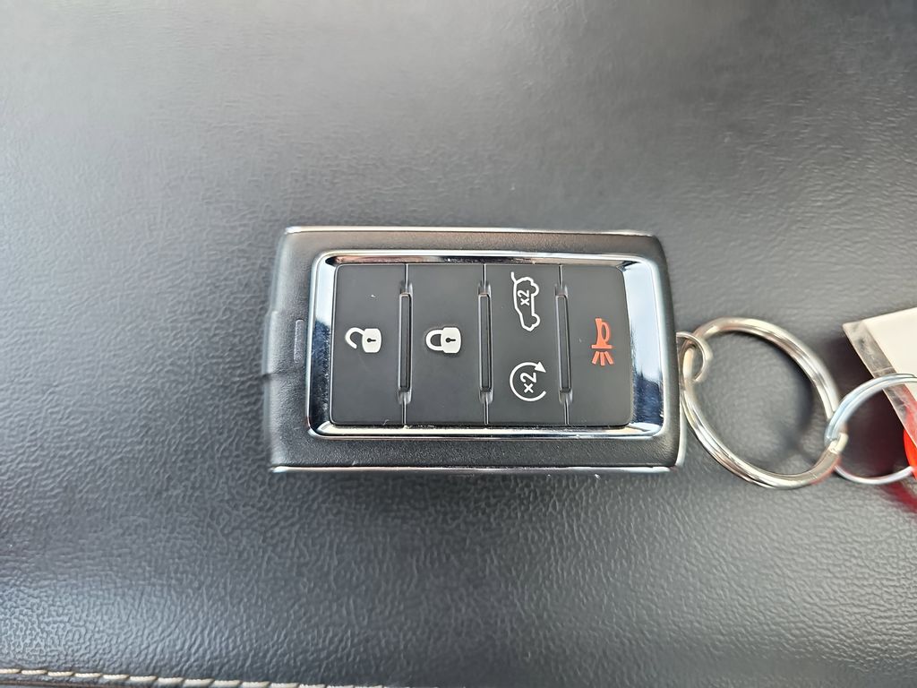 2022 JEEP GRAND CHEROKEE L - Image 37