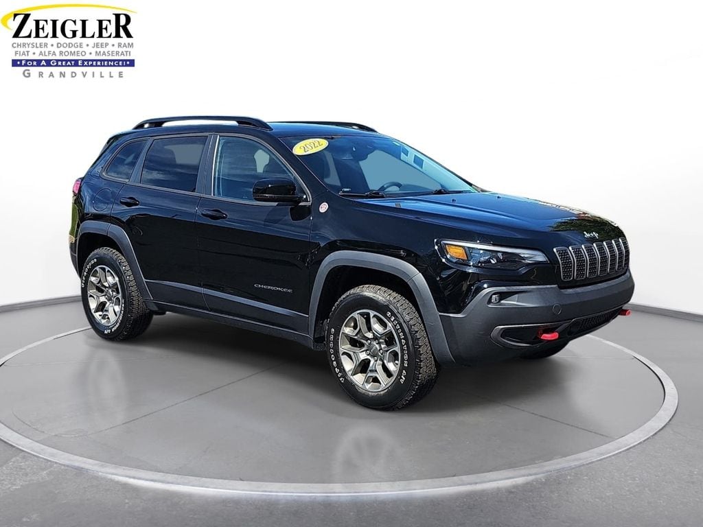 Used 2022 Jeep Cherokee Trailhawk SUV