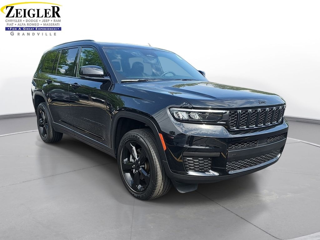 Used 2023 Jeep Grand Cherokee L Altitude SUV