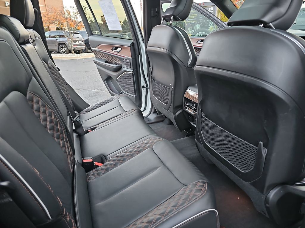 2022 JEEP GRAND CHEROKEE - Image 11