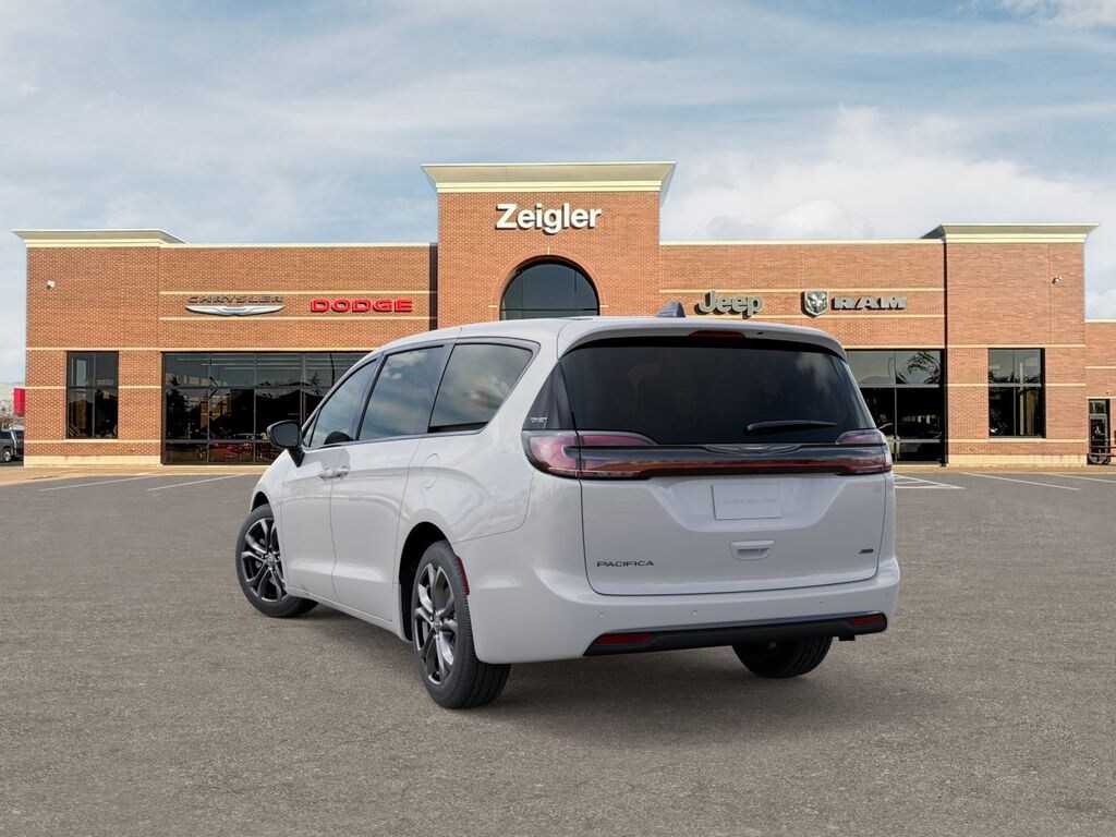New 2026 Chrysler Pacifica SELECT AWD Passenger Van