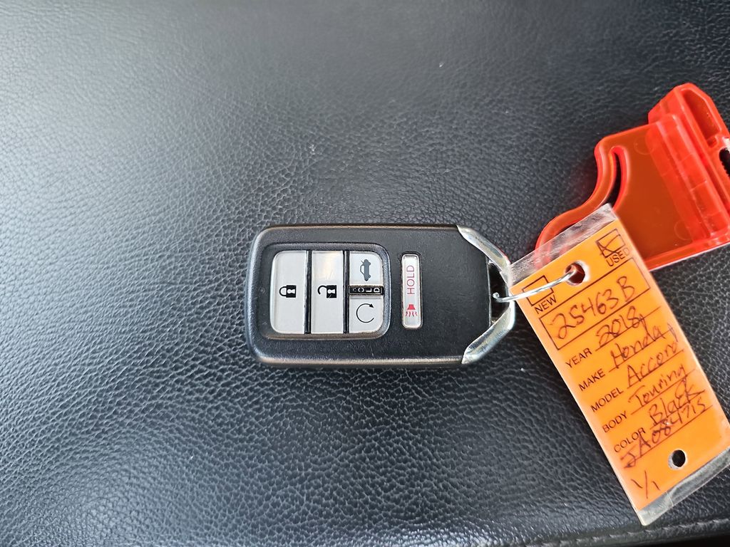 2018 HONDA ACCORD - Image 34