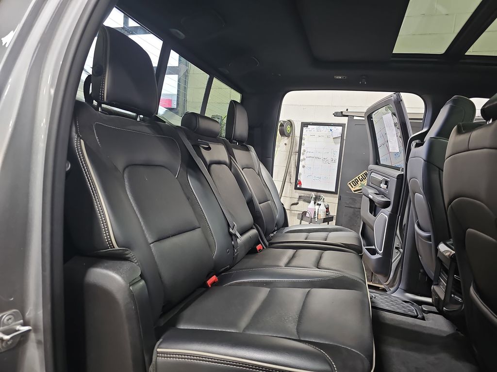 2021 RAM 1500 - Image 11
