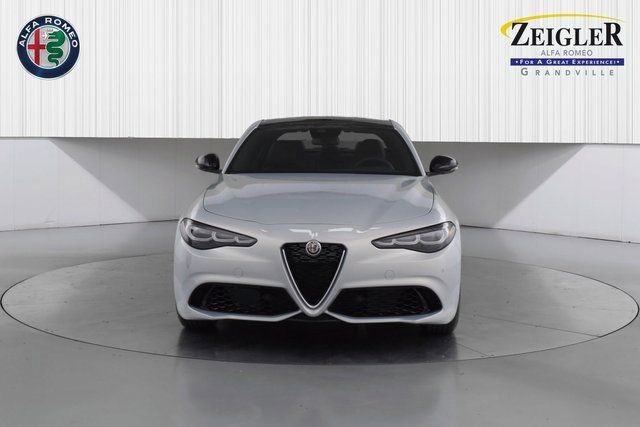2024 ALFA ROMEO GIULIA (952) - Image 8