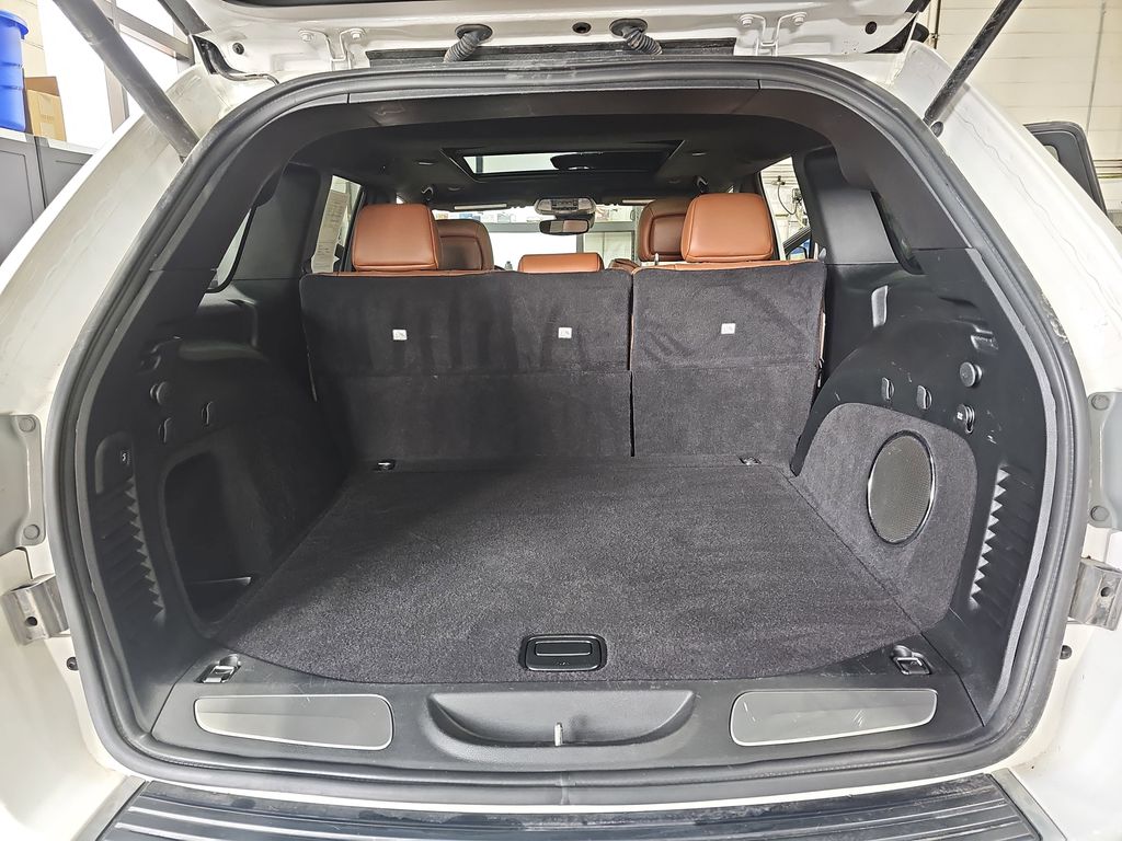 2019 JEEP GRAND CHEROKEE - Image 12