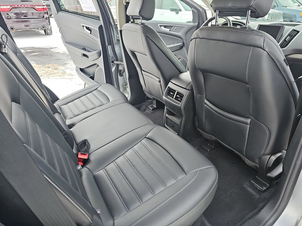 2024 FORD EDGE - Image 11